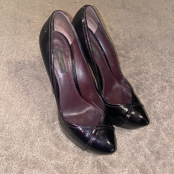 Louis Vuitton Heels - Picture 3 of 4
